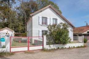 Une grande villa dans les pins, entre Loire et Océan